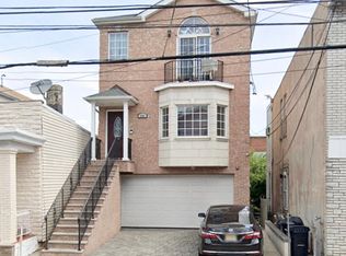 590 70th St #1, Guttenberg, NJ 07093