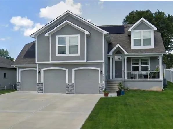 12104 E 68th Ter, Kansas City, MO 64133