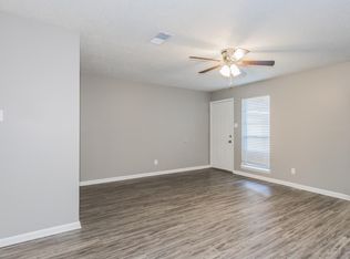 21 E Laramie Dr #B, Sherwood, AR 72120