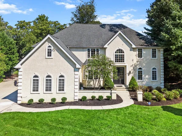 14 Collage Ct, Cherry Hill, NJ 08003