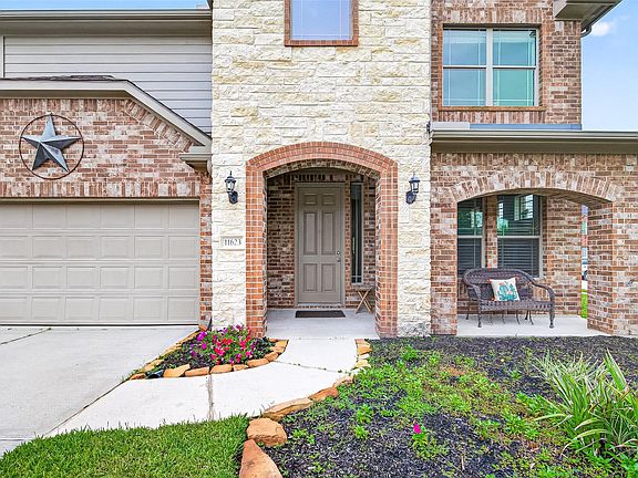 4th image of 11623 Gladesmore Ln
