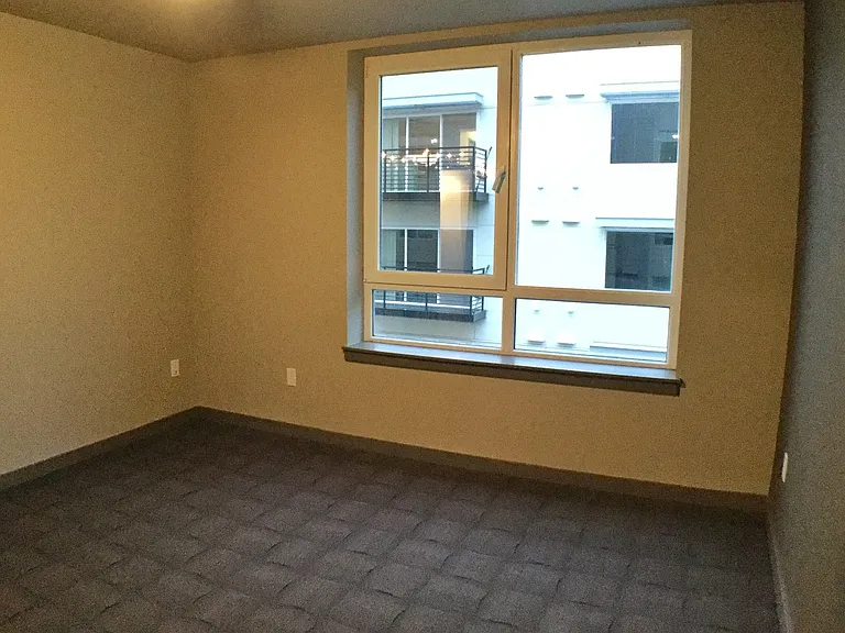 1530 NW Market St #810 — Photo 15