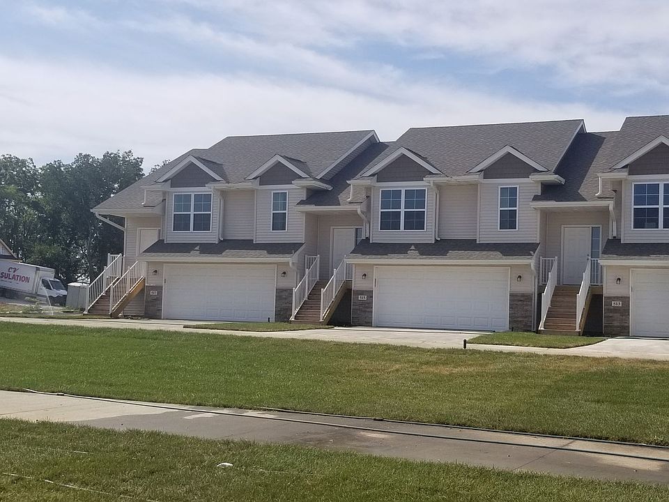 1st image of 515 Chloe Dr