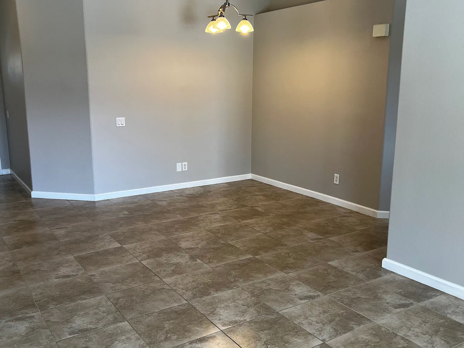 4 bed, 1785 sqft, $3,300 — Photo 3