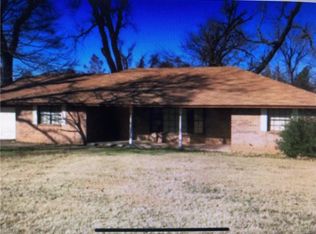 884 Quail Creek Dr, Blanchard, OK 73010