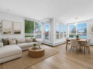 805 4th St NE #207, Calgary, AB T2E 3S9