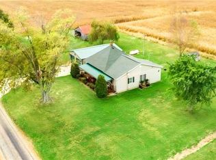 655 N 1200th St, Mason, IL