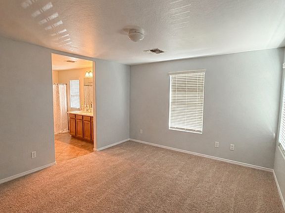 5th image of 4370 E Carla Vista Dr