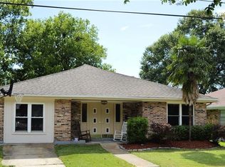 4712 Academy Dr, Metairie, LA 70003