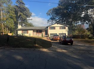 4977 Pebblebrook Dr, Douglasville, GA 30135