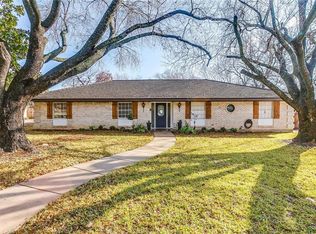 4017 Sundown Dr, Benbrook, TX 76116