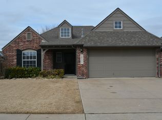 20235 E 32nd St S, Broken Arrow, OK 74014