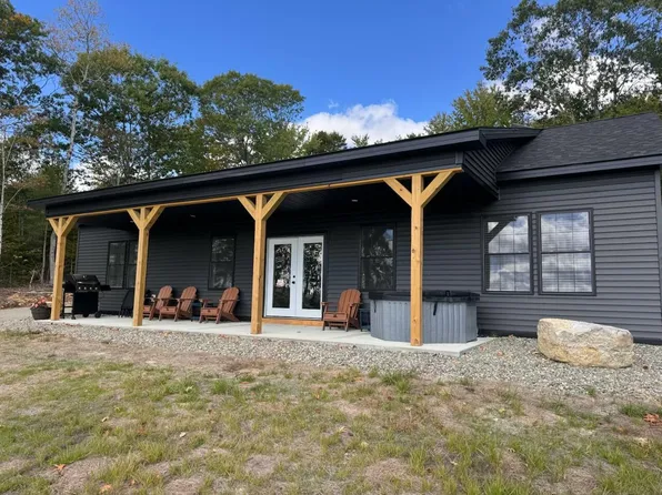 47 Old County Way, Ellsworth, ME 04605