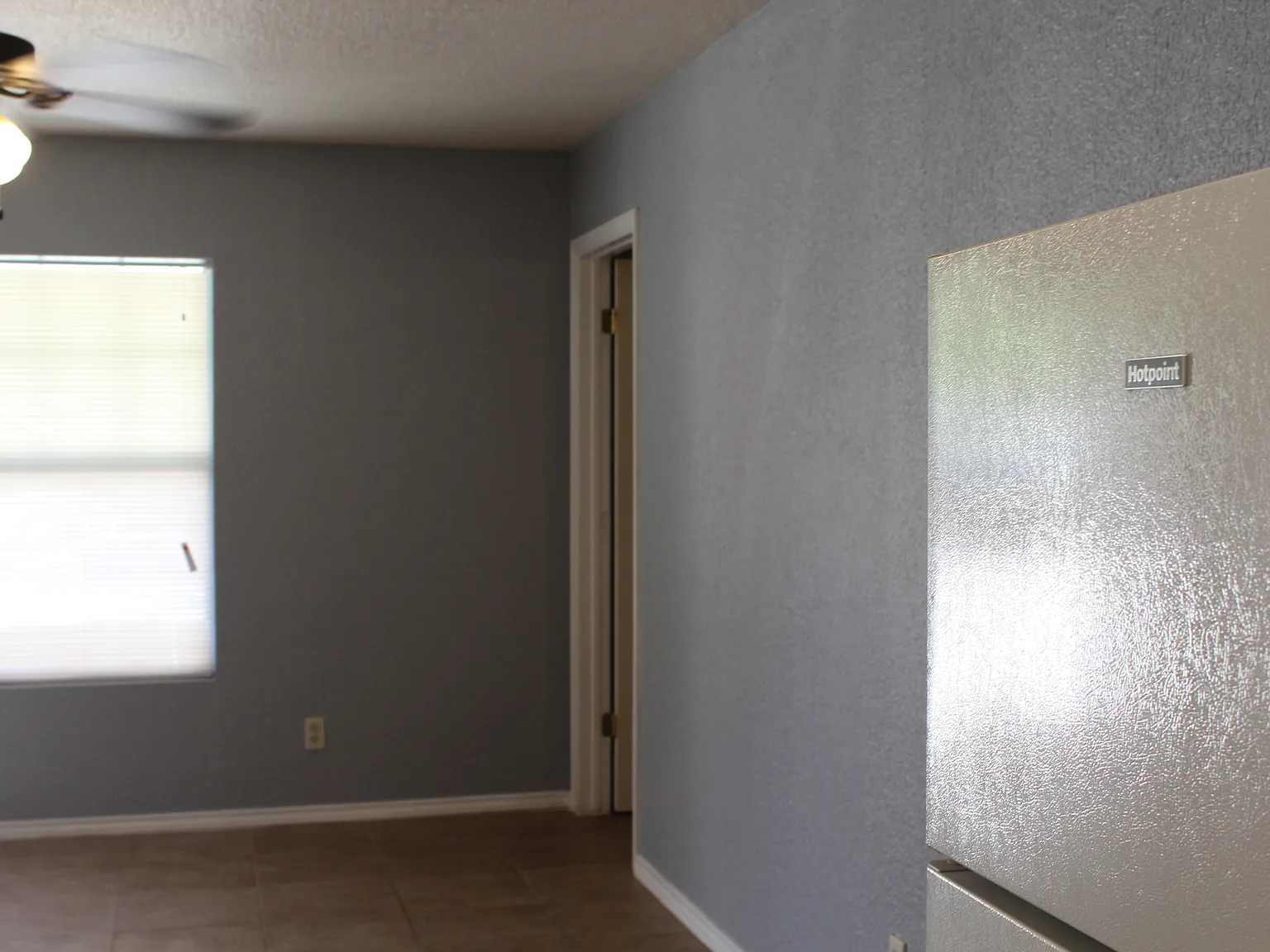 1 bed, 400 sqft, $925 — Photo 4