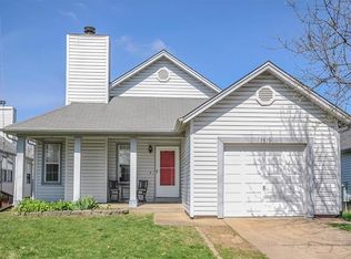 2925 Plum Leaf Cir, Saint Charles, MO 63303