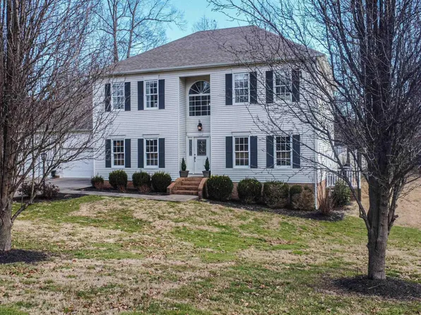 305 Pinebrook Dr, Paducah, KY 42001