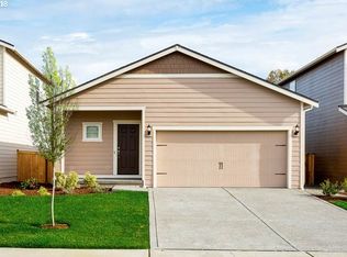 1010 Bear Creek Dr, Molalla, OR