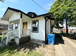 1203 S 4th Ave, Kelso, WA