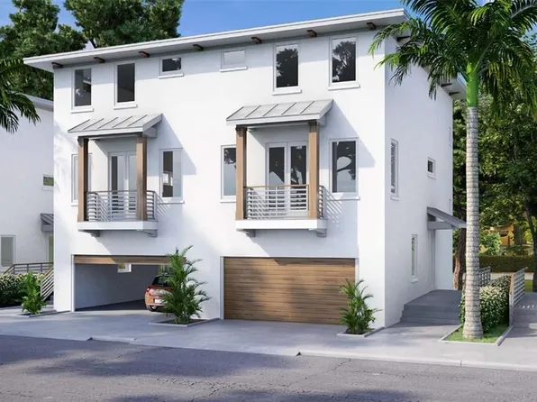 4712 Legacy Park Dr, Tampa, FL 33611