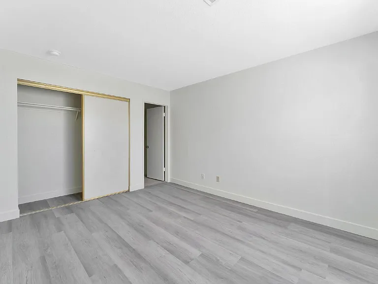 2257 Exeter Dr #D — Photo 24