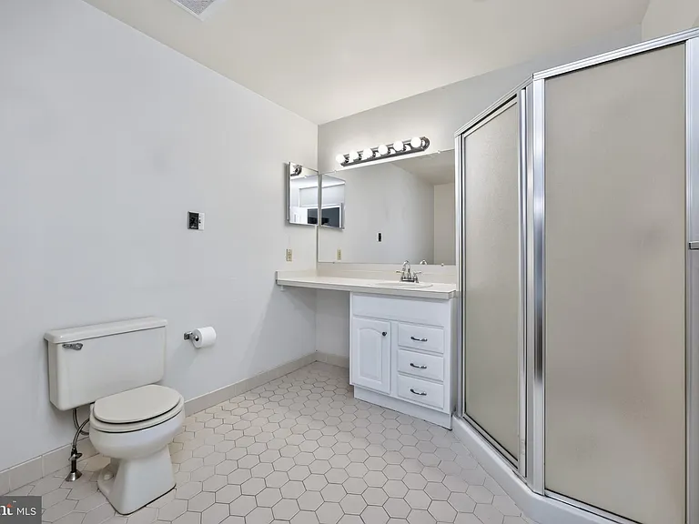 1014 Foxmeadow Dr #1014 — Photo 31