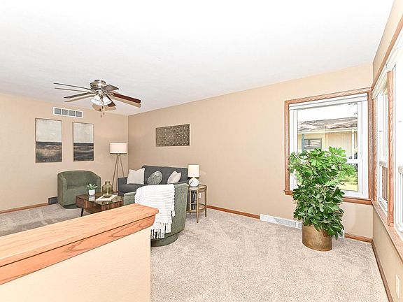 4th image of 4123 N 95th STREET