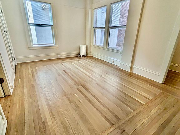 3rd image of 627 Taylor St APT 55