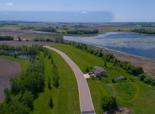 385 Lake Erin Dr, Green Isle, MN 55338