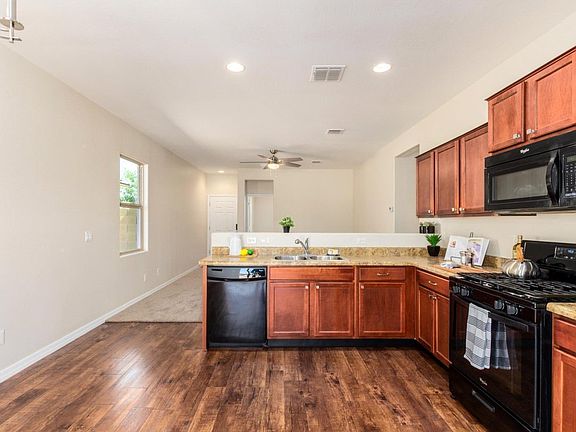 3rd image of 40101 W Walker Way