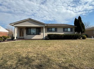15859 Drysdale St, Southgate, MI 48195