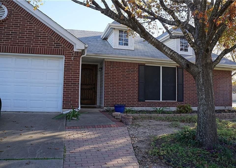 1st image of 17101 Copperhead Dr