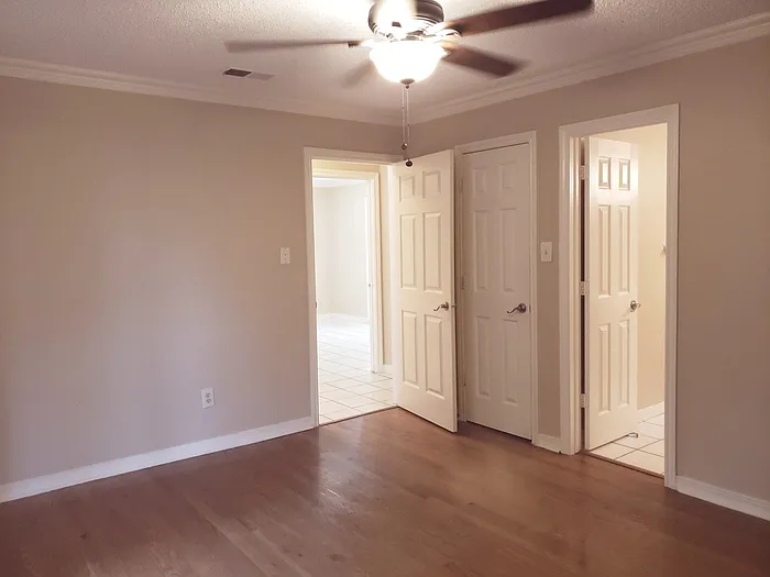 2217 Rockwood Dr — Photo 18