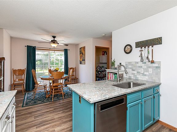 5th image of 2432 NW Heritage Ave
