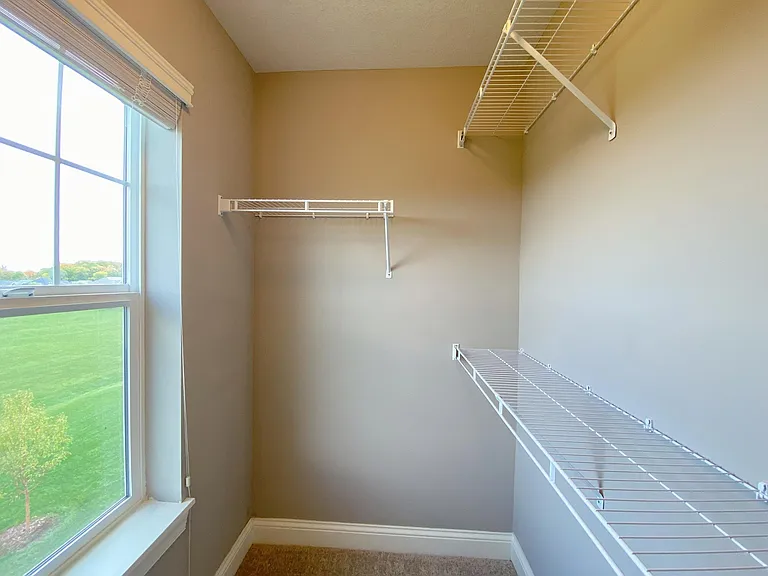 6900 Crosby Ct — Photo 24