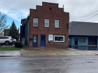 17 W South St, Corry, PA 16407