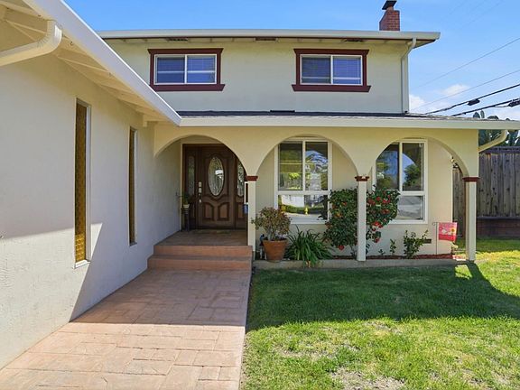 4th image of 6448 Menlo Dr