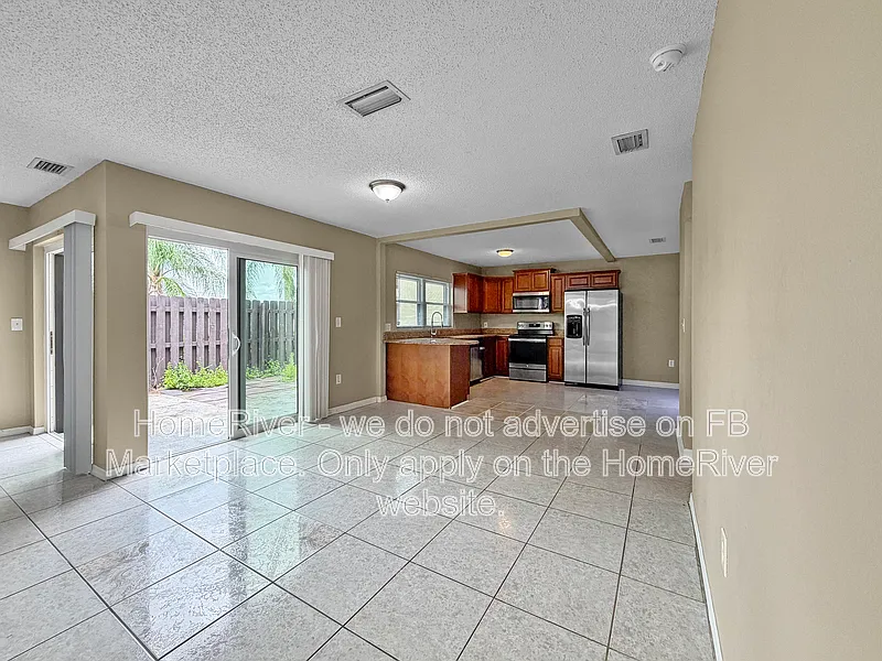 404 Hunter Cir