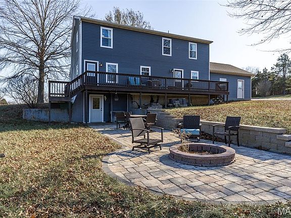 5th image of 2161 Young Rd