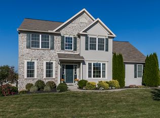 91 Fieldview Dr, Spring City, PA 19475
