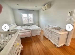 58-41 205th St, Flushing, NY 11364