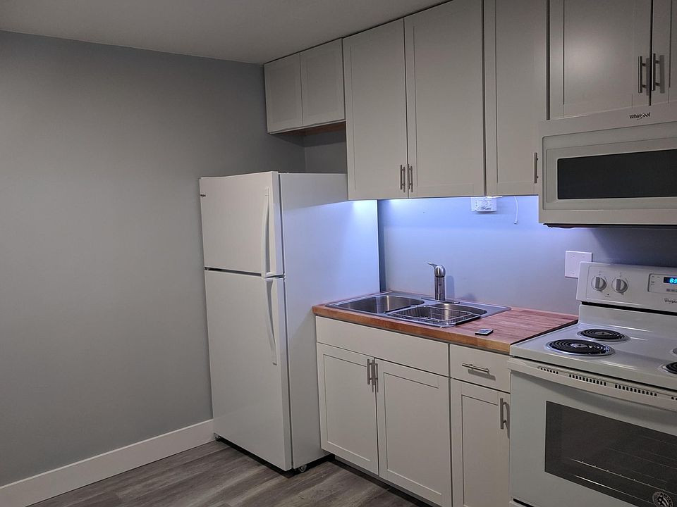 1st image of 8048 S Westnedge Ave APT 4