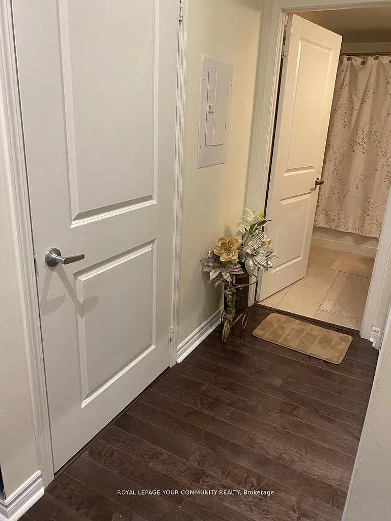 2 bed, $2,600 — Photo 4