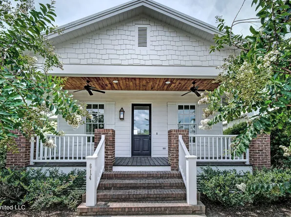 614 Prytania St, Taylor, MS 38673