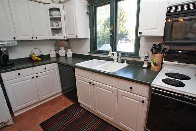 Eat in Kitchen
