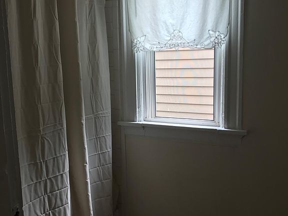 5th image of 3443 Cardiff Ave #1