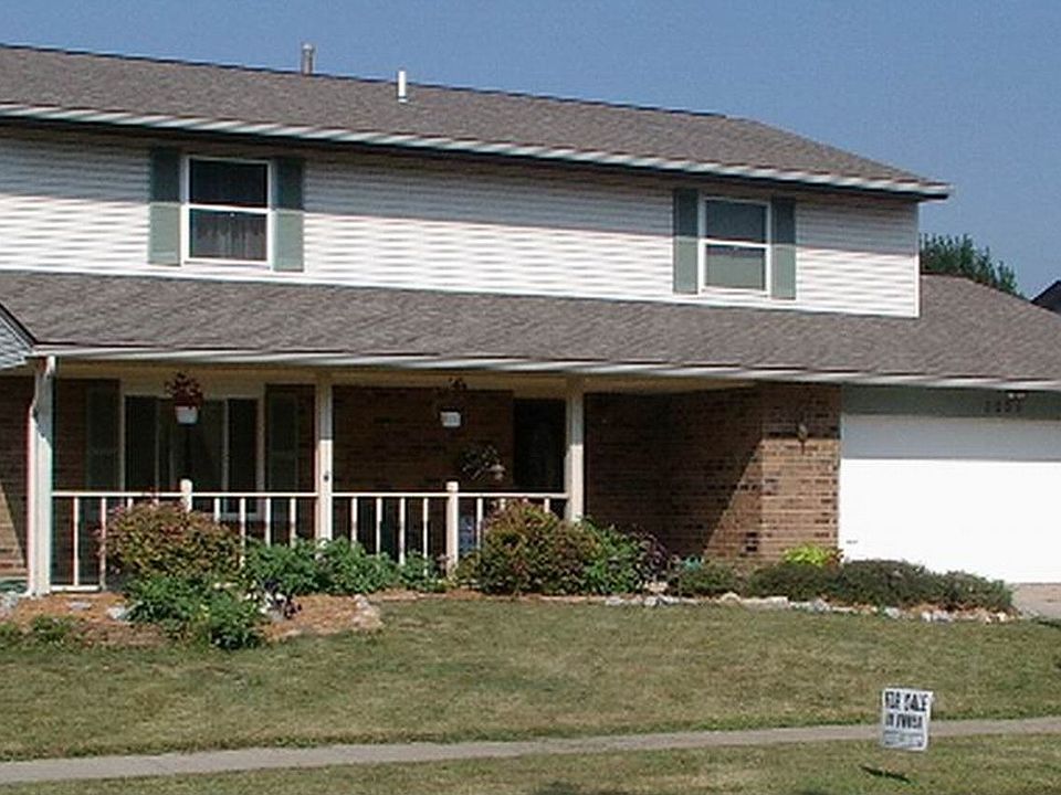 Open House Sun 1-5pm