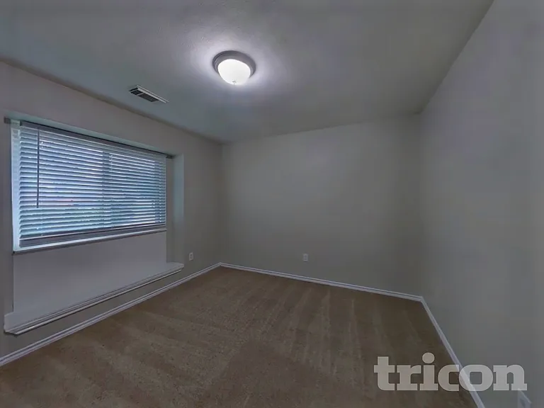 19403 Misty Cove Dr — Photo 11