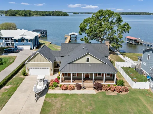 1527 Quail Trail, Manning, SC 29102