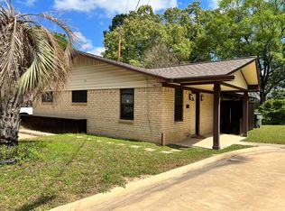 525 Burk St, Nacogdoches, TX 75964