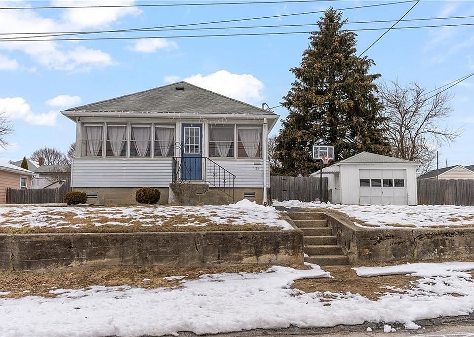 1st image of 25 King St